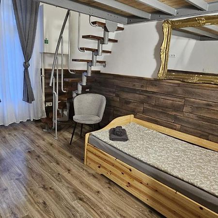 Quiet And Central 2 Bedrooms 2 Bathrooms Apartment In The Heart Of Budapest Esterno foto